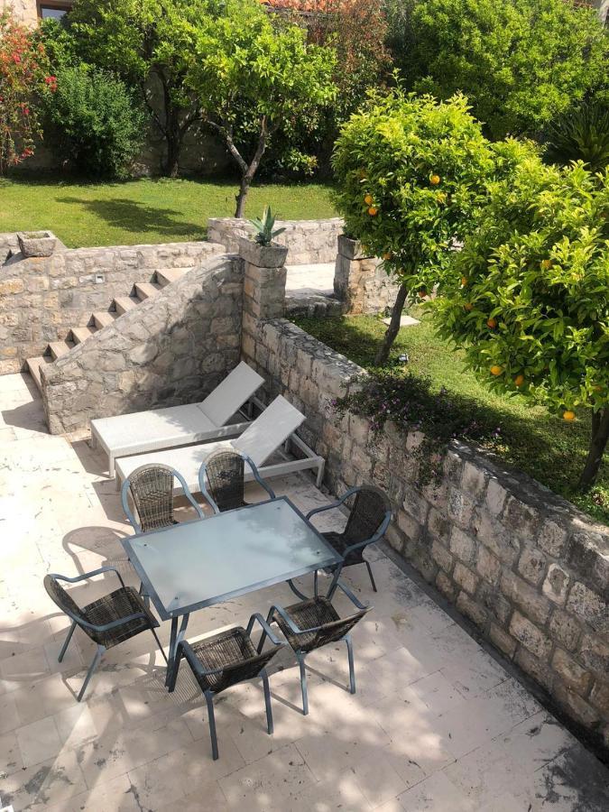 Charming Apartment For 3 Pax In Cavtat Exterior foto
